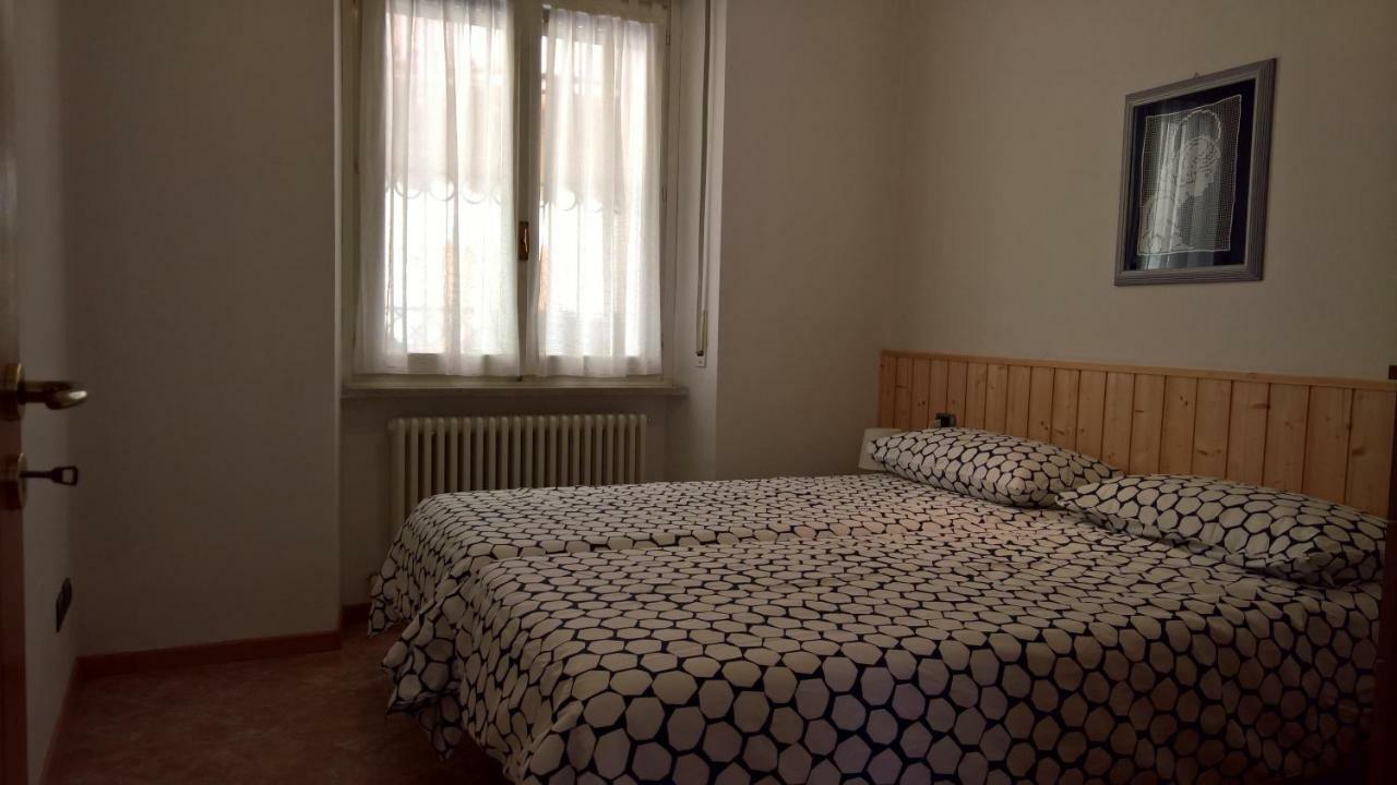 Villa Casa Luca E Cristina à Mezzolago Extérieur photo