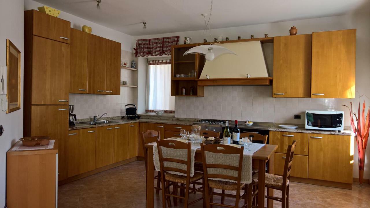 Villa Casa Luca E Cristina à Mezzolago Extérieur photo